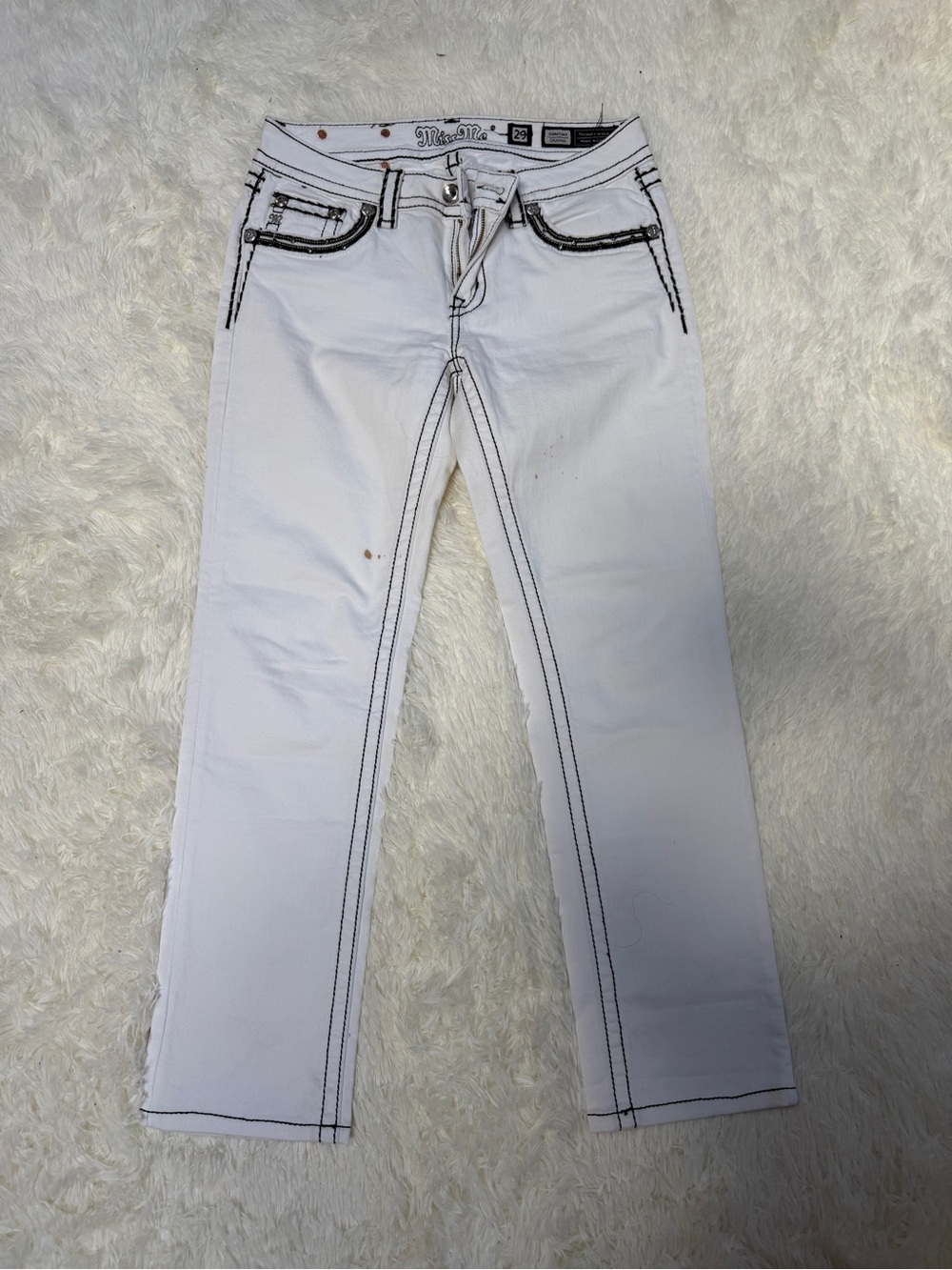 Signature White Jeans with Black Contrast Stitching